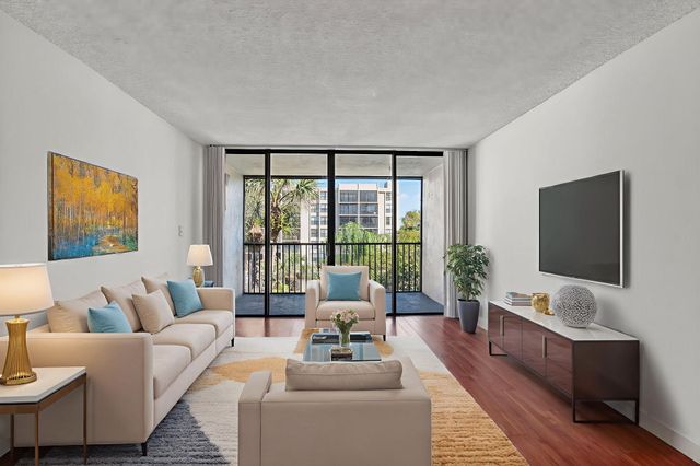 11 Royal Palm Way 3040, Boca Raton, FL 33432