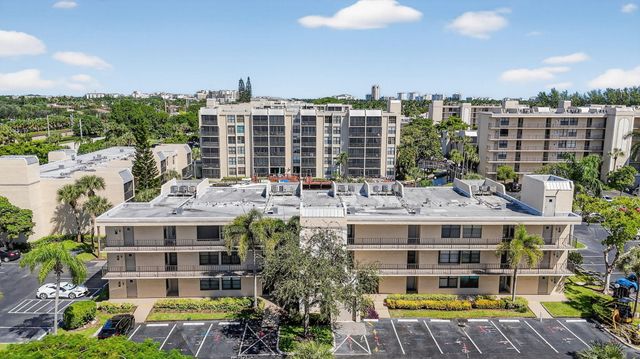 11 Royal Palm Way 3040, Boca Raton, FL 33432