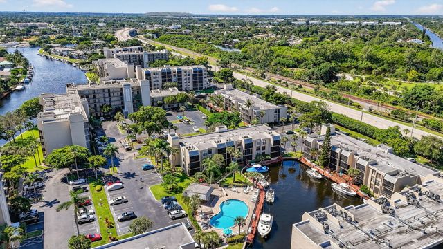 11 Royal Palm Way 3040, Boca Raton, FL 33432