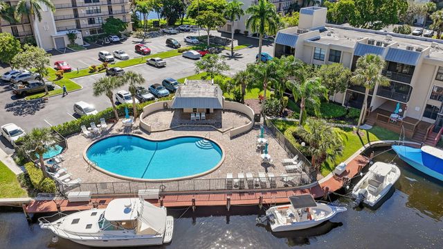11 Royal Palm Way 3040, Boca Raton, FL 33432