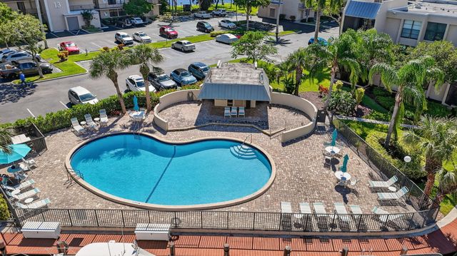 11 Royal Palm Way 3040, Boca Raton, FL 33432