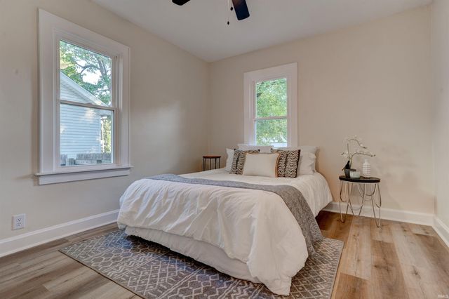 2004 E Riverside Drive, Evansville, IN 47714