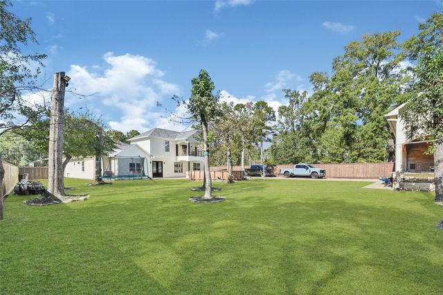 23892 Carpenter Bee, New Caney, TX 77357