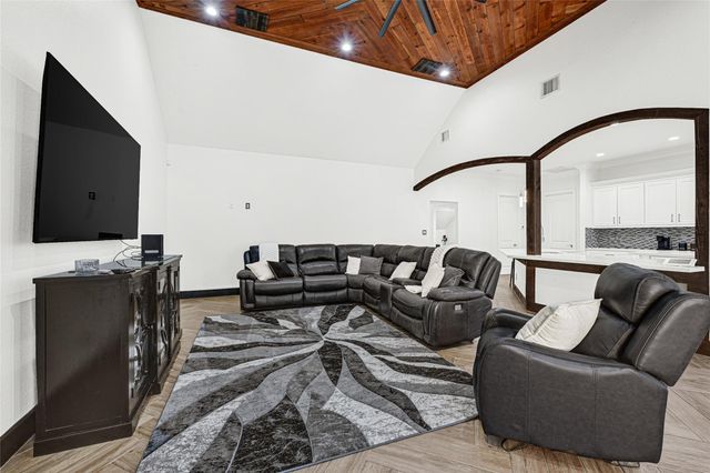 23892 Carpenter Bee, New Caney, TX 77357