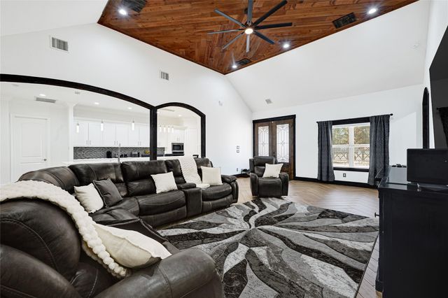 23892 Carpenter Bee, New Caney, TX 77357