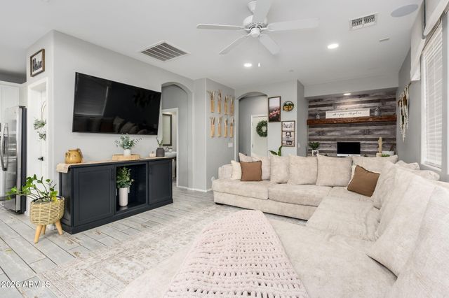 14870 W ENCANTO Boulevard 1095, Goodyear, AZ 85395