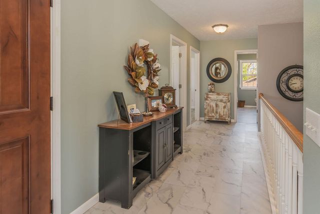 48 Irish Hills Boulevard, Kimberling City, MO 65686