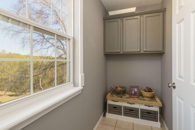 48 Irish Hills Boulevard, Kimberling City, MO 65686