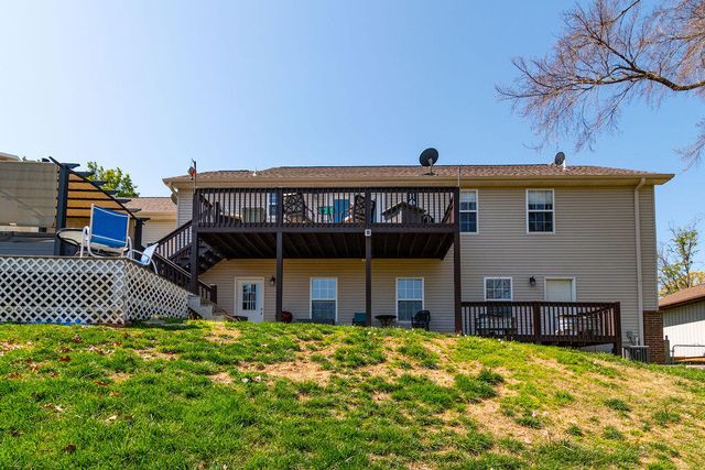 48 Irish Hills Boulevard, Kimberling City, MO 65686