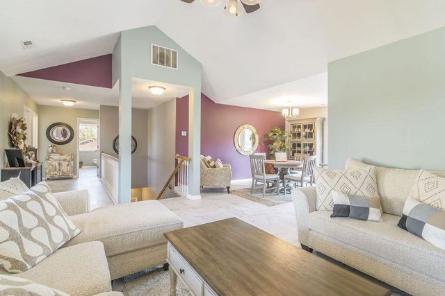 48 Irish Hills Boulevard, Kimberling City, MO 65686