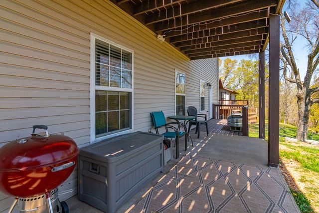 48 Irish Hills Boulevard, Kimberling City, MO 65686