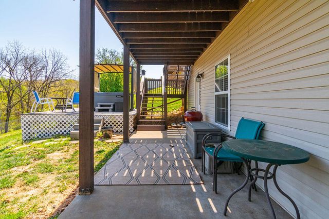 48 Irish Hills Boulevard, Kimberling City, MO 65686