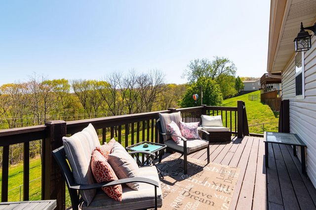 48 Irish Hills Boulevard, Kimberling City, MO 65686