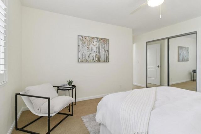 190 Granada Drive, Mountain View, CA 94043