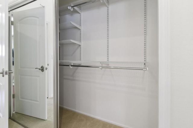 190 Granada Drive, Mountain View, CA 94043