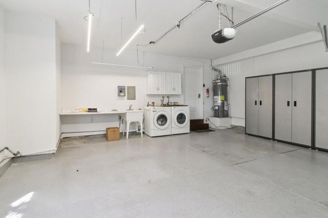 190 Granada Drive, Mountain View, CA 94043