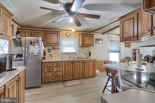 160 NORTHCREST ACRES, Lebanon, PA 17046