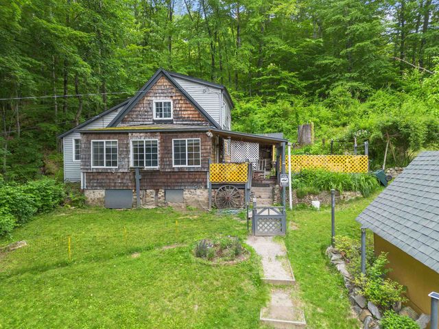 236 North Main Street, Franklin, NH 03235