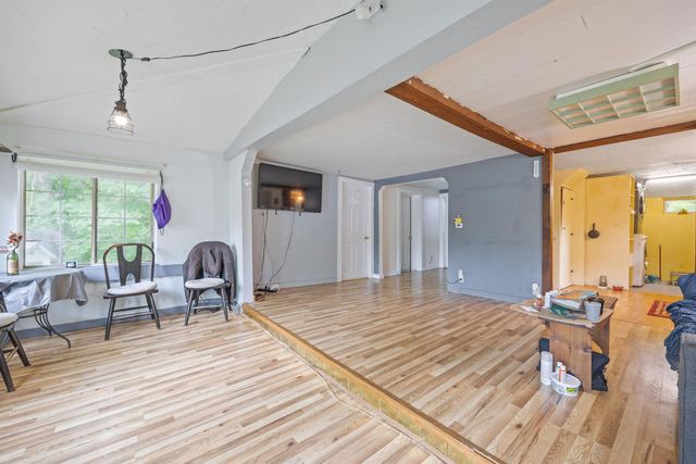 236 North Main Street, Franklin, NH 03235