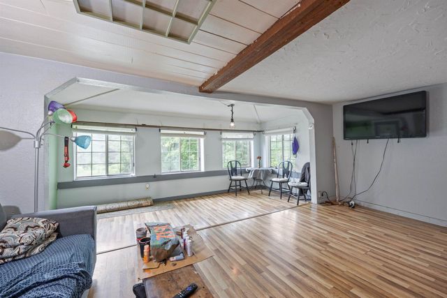 236 North Main Street, Franklin, NH 03235