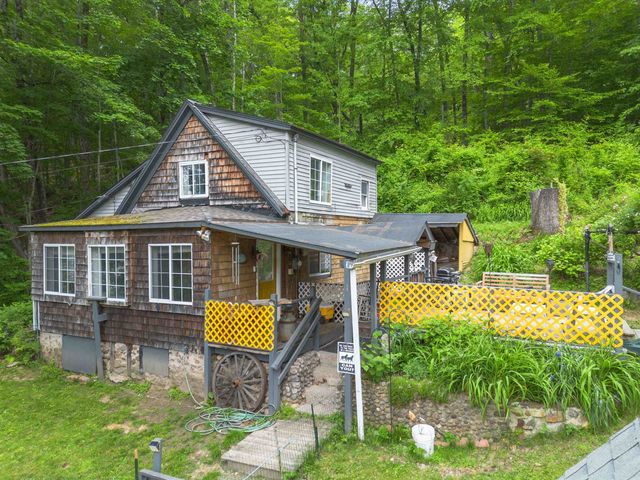 236 North Main Street, Franklin, NH 03235