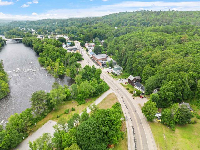 236 North Main Street, Franklin, NH 03235