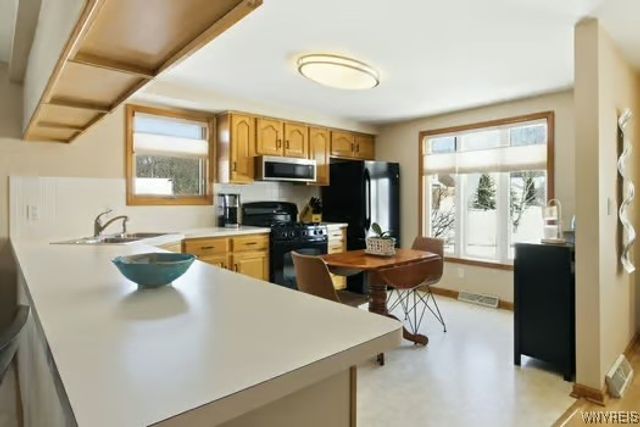 4753 East Highland Parkway, Hamburg, NY 14219