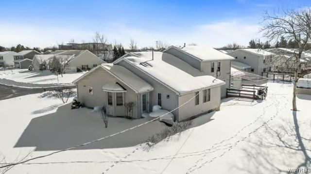 4753 East Highland Parkway, Hamburg, NY 14219