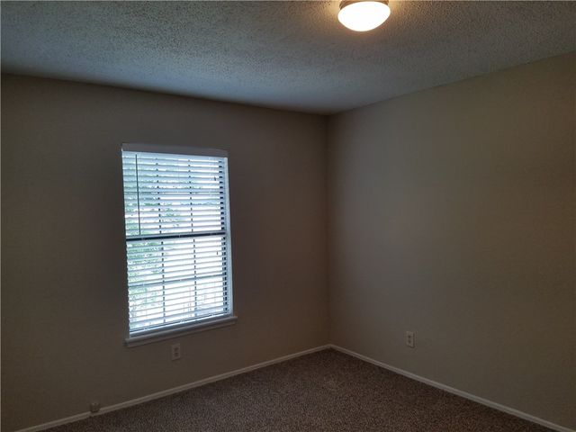 5110 Redwater Drive, Arlington, TX 76018