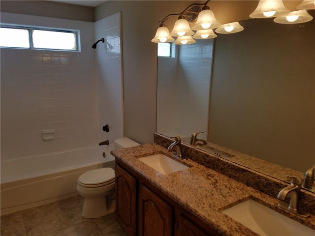 5110 Redwater Drive, Arlington, TX 76018