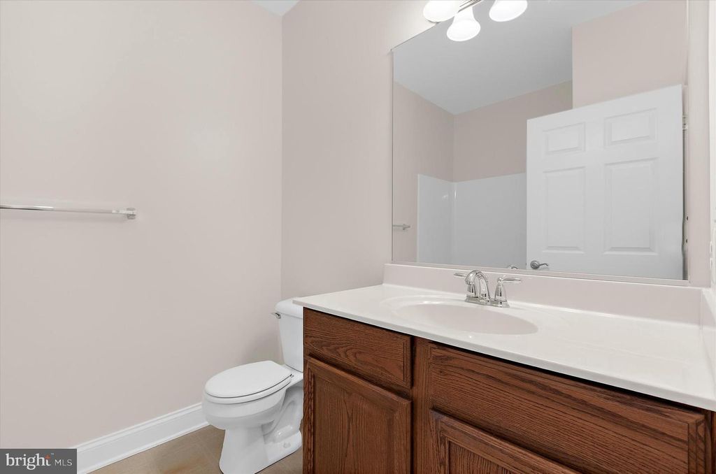 Image 23 of property listing at 1815 SELVIN DR #204, Bel Air, MD 21015