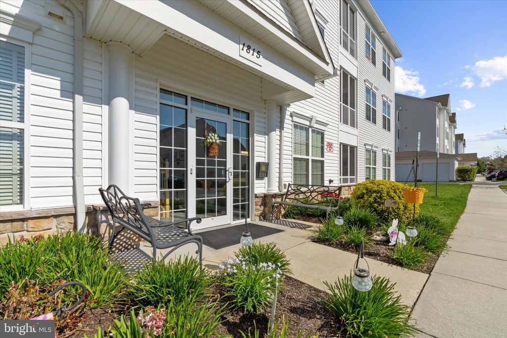 Image 3 of property listing at 1815 SELVIN DR #204, Bel Air, MD 21015