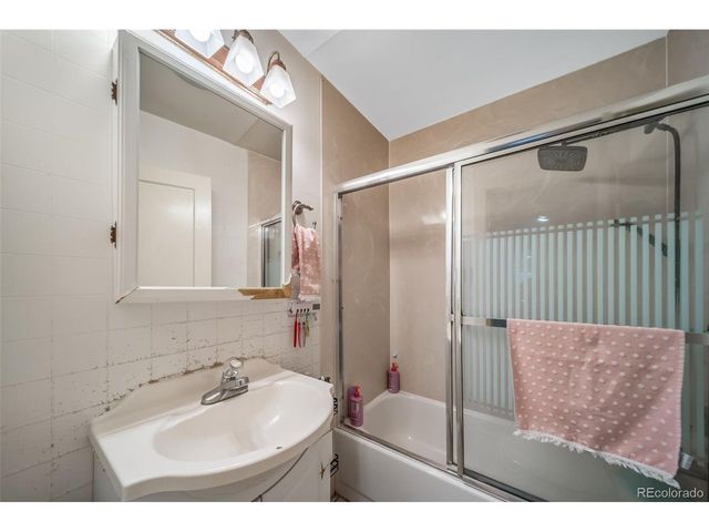 6275 W 16th Ave, Denver, CO 80214