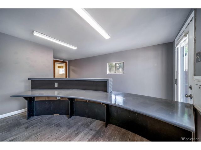 6275 W 16th Ave, Denver, CO 80214
