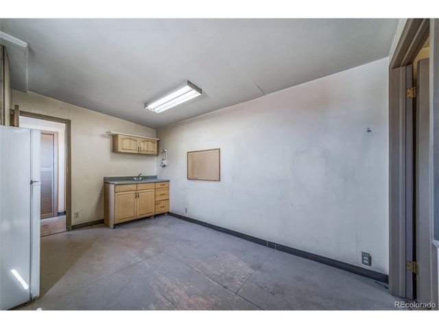 6275 W 16th Ave, Denver, CO 80214