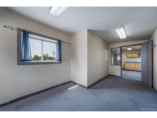 6275 W 16th Ave, Denver, CO 80214