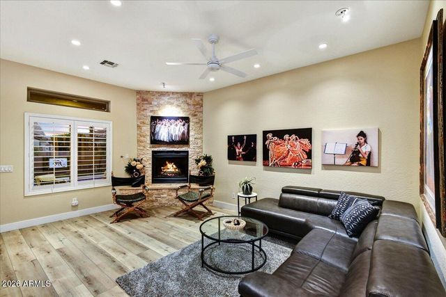 14727 W CARBINE Court, Sun City West, AZ 85375