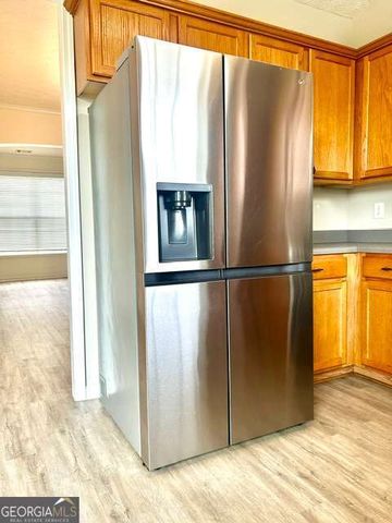 325 Stone Valley Xing, Canton, GA 30114