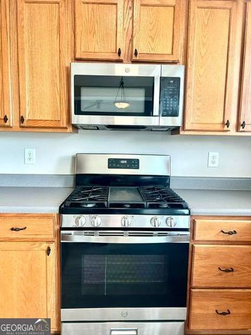 325 Stone Valley Xing, Canton, GA 30114