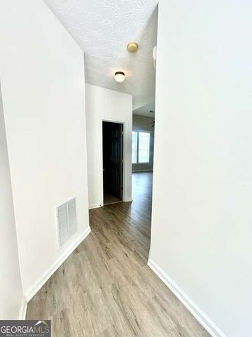325 Stone Valley Xing, Canton, GA 30114