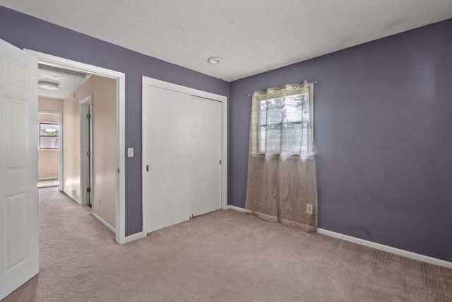 1919 E 32nd Street, Davenport, IA 52807