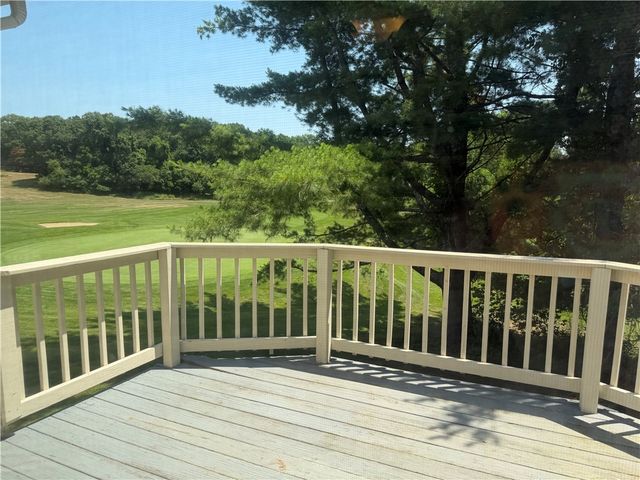 29 Swan Court, North Providence, RI 02904