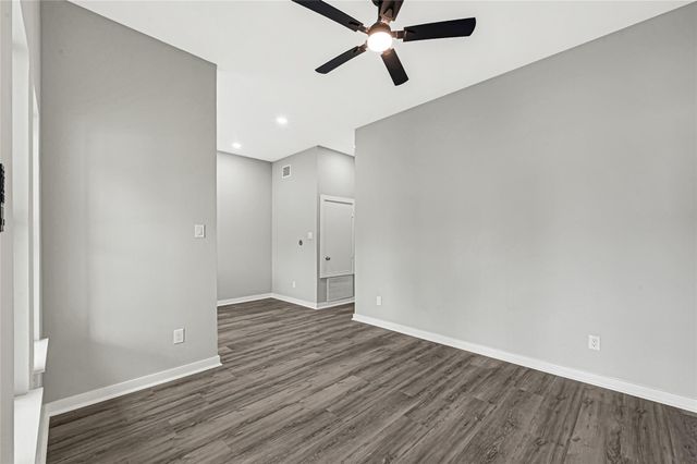 305 Bolden St Street, Houston, TX 77029