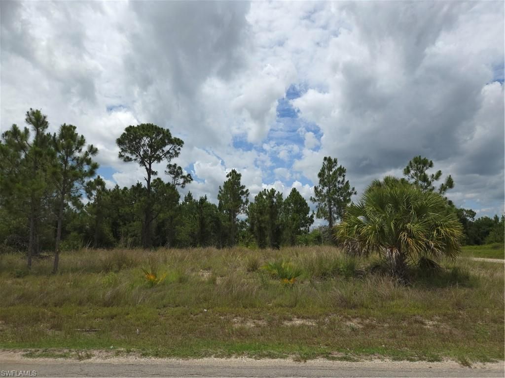 4207 16th ST, LEHIGH ACRES, FL 33972 — exterior