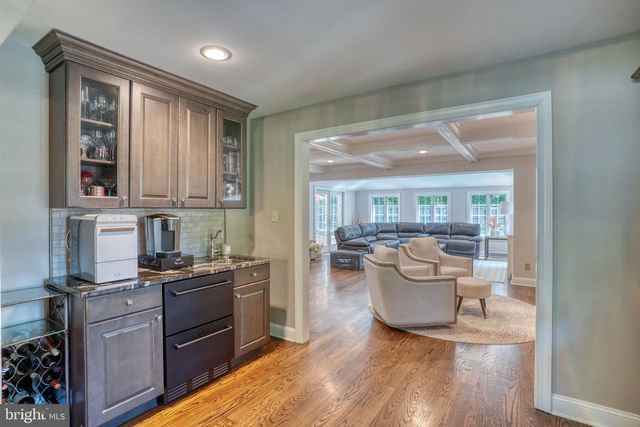7 PIERSON DR, Hockessin, DE 19707