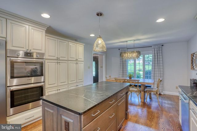 7 PIERSON DR, Hockessin, DE 19707