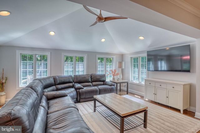 7 PIERSON DR, Hockessin, DE 19707