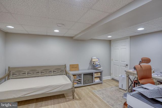 7 PIERSON DR, Hockessin, DE 19707