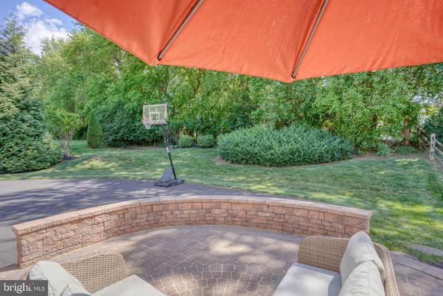 7 PIERSON DR, Hockessin, DE 19707