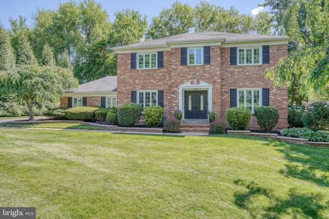 7 PIERSON DR, Hockessin, DE 19707